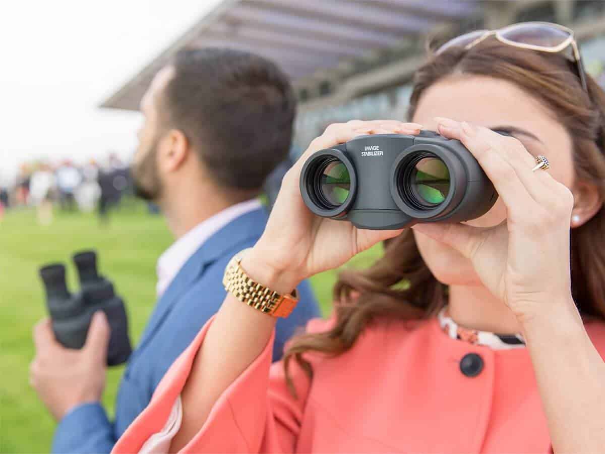 sports binoculars